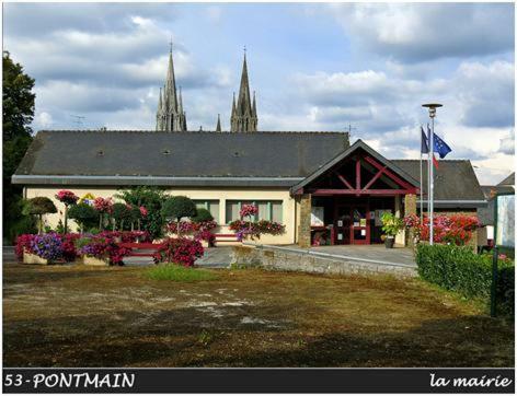 Gite La Loussaudrie Pontmain Buitenkant foto