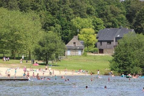 Gite La Loussaudrie Pontmain Buitenkant foto